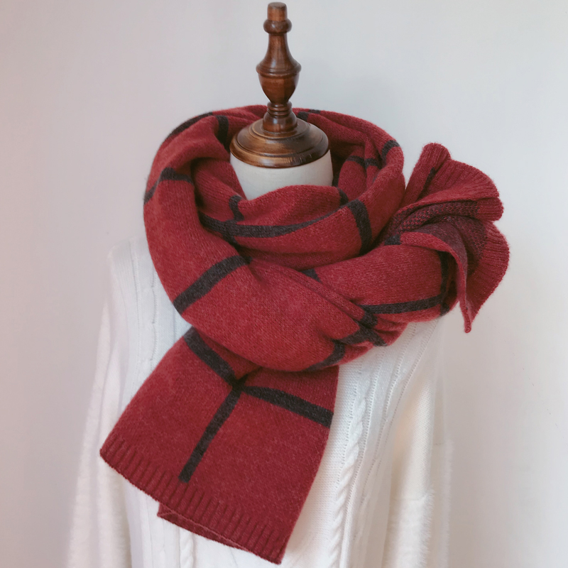 Plaid scarf