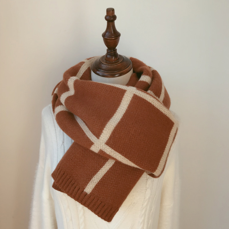 Plaid scarf